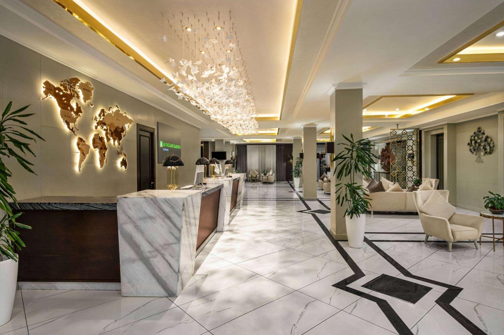 Wyndham Garden Tashkent Hotel Eksteriør billede