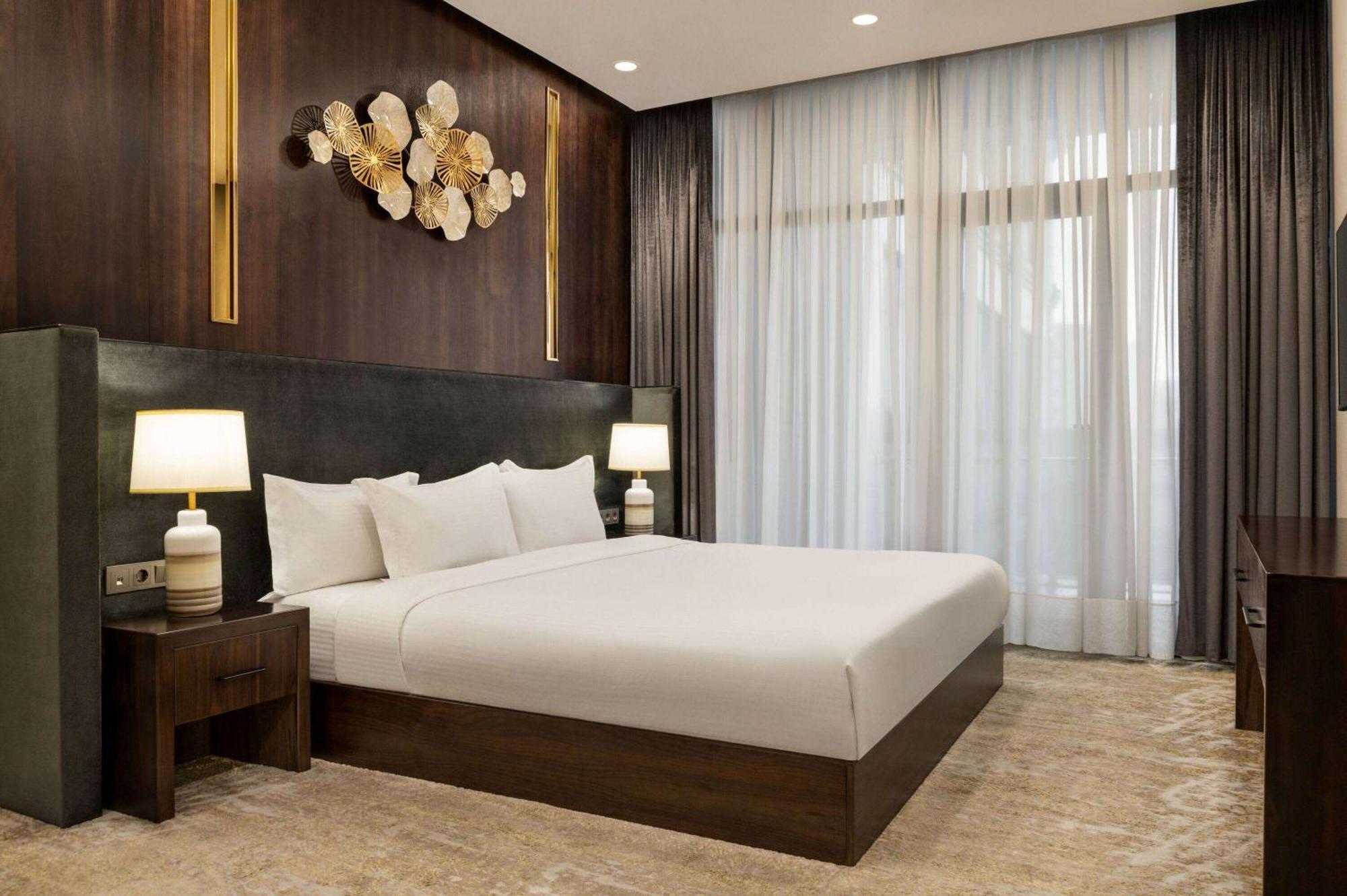 Wyndham Garden Tashkent Hotel Eksteriør billede
