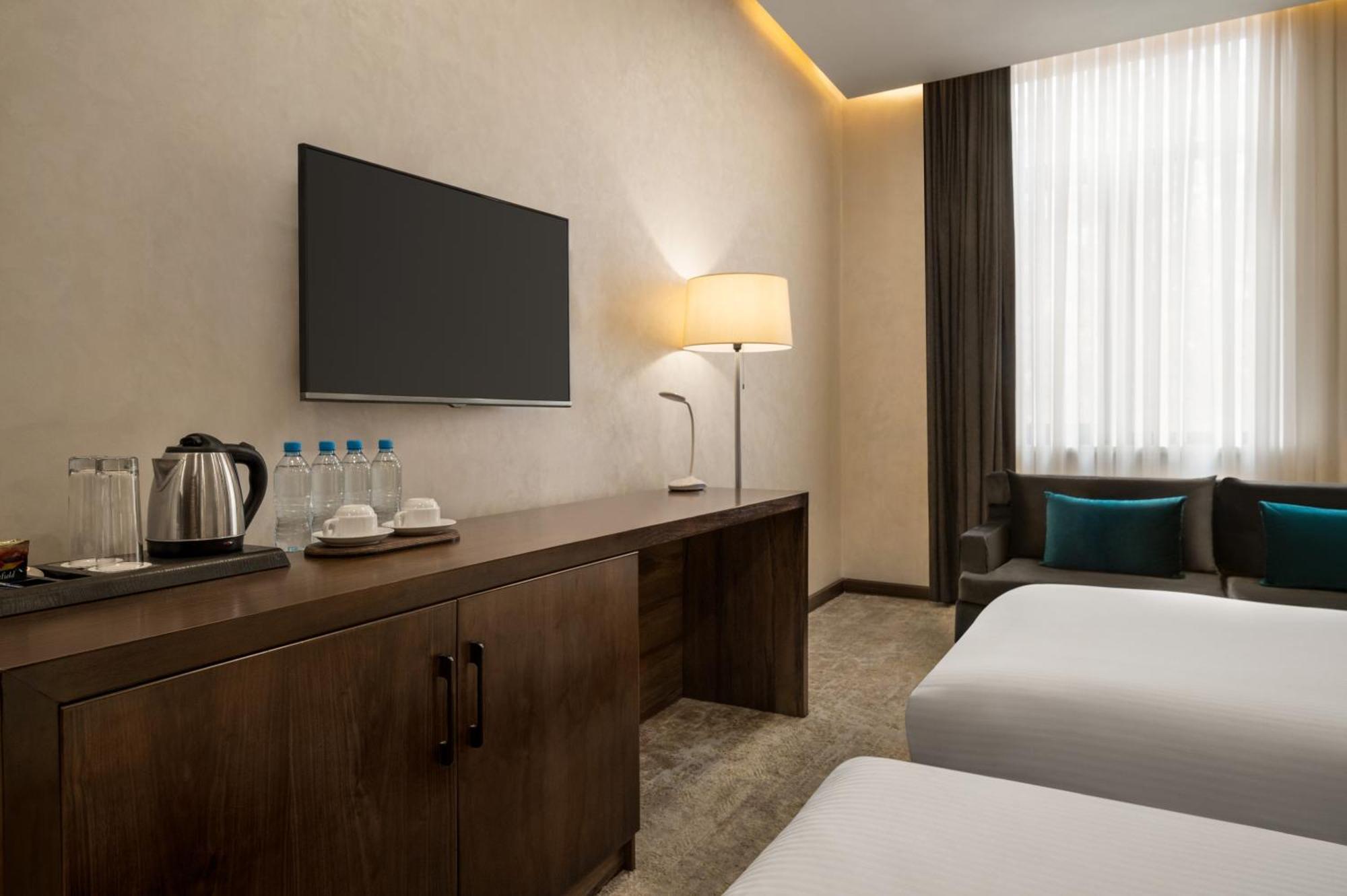 Wyndham Garden Tashkent Hotel Eksteriør billede