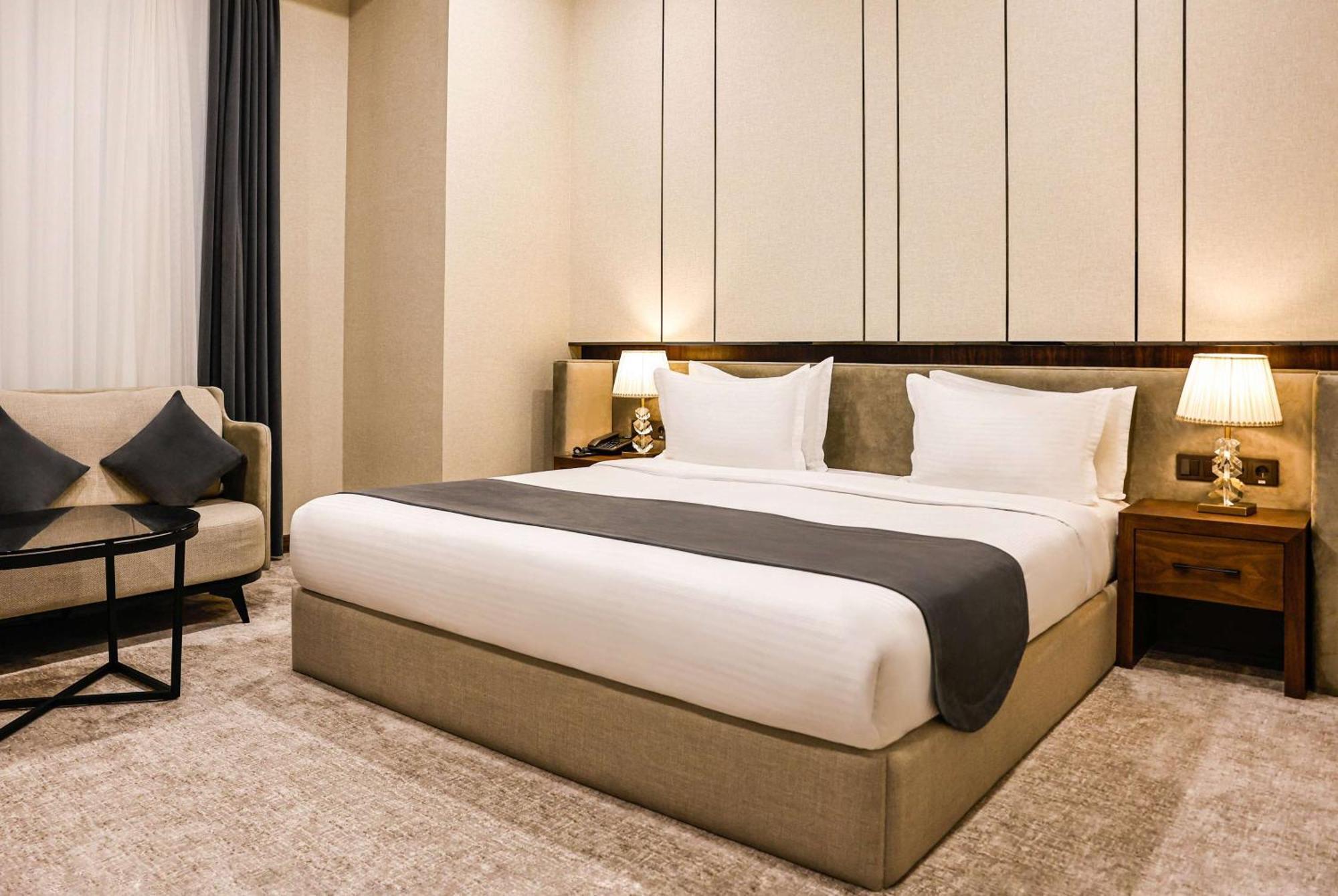 Wyndham Garden Tashkent Hotel Eksteriør billede